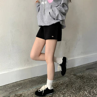 Melling Pendant Elastic Knit Shorts