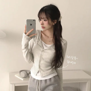 Lovely mood, U-neck one-piece striped pendant side shirring slim, delicate fit cotton semi-cropped long sleeve cardigan
