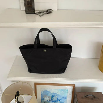 Maximum Storage! Lightweight Nylon Tote Bag