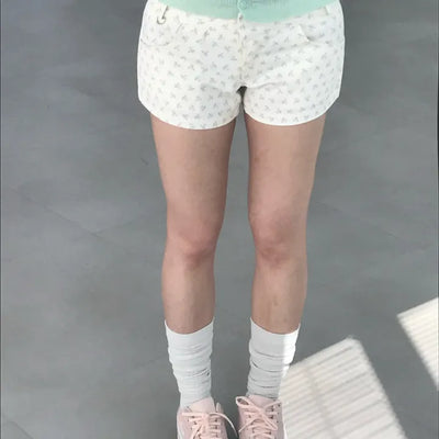 Flower Low Keyring Shorts
