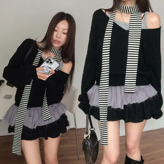 Plaid Deep V Two-Way Knit [43% Wool]