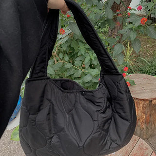 Hizuru padded shoulder bag