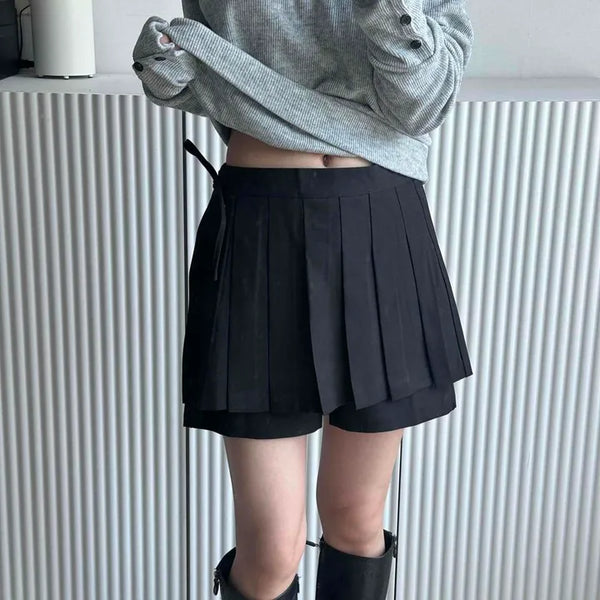 Pleated Layered Inner Pants Mini Skirt