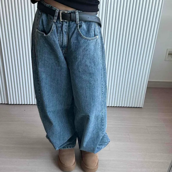 Washed Loose Fit Straight Jeans
