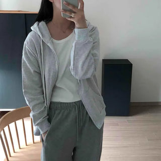 Loose Fit Kangaroo Pocket Zip-Up Hoodie