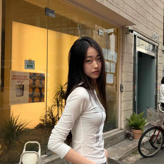 Slim Shirred V-Neck Long Sleeve Tee