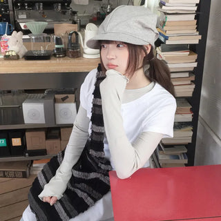 Pleated knit crossbody bag