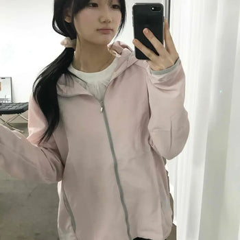 Minimal Short-length Hooded Zip-up Windbreaker