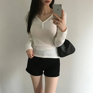 Triel Slim Fit V-Neck Button Ribbed Long Sleeve T-shirt