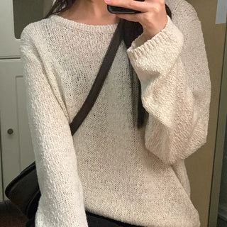 Glee Delicate Fit Round Knit