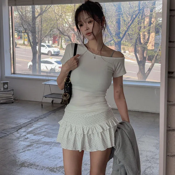 Nade One-Shoulder Short Sleeve T-shirt