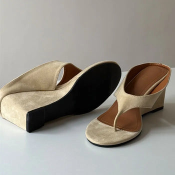 Leril's Wedge Heel Flip-flops [7CM]
