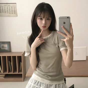 Full of delicate charm,, Daily U-neck Ribbed Delicate Fit Short Sleeve T-shirt Double Layered Set