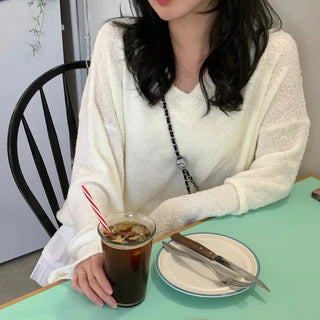 LaQ Boucle Oversized V-Neck Knit
