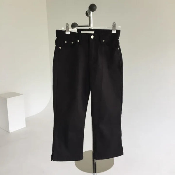 Knee-length Stretch Capri Pants Body-covering Knee-length Bermuda Slit Black Jeans