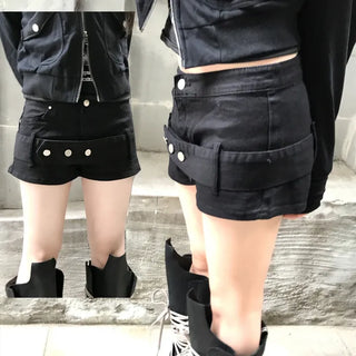 Kure Chic Hip Belt Low Shorts