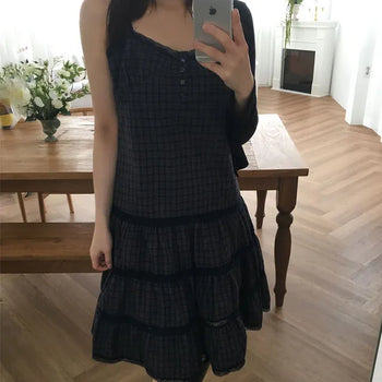 Kinder Check Midi Dress 1 color