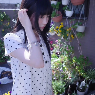 Mochi Dot Round Blouse