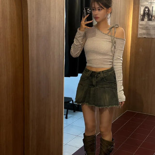 Pony Striped One-Shoulder Off-Strap Ribbon T-Shirt