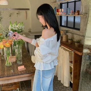 Spoon Frill String Off-Shoulder Blouse