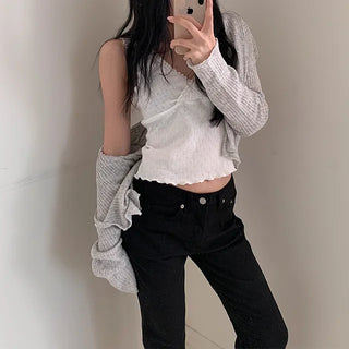 Sleeveless lace tank top
