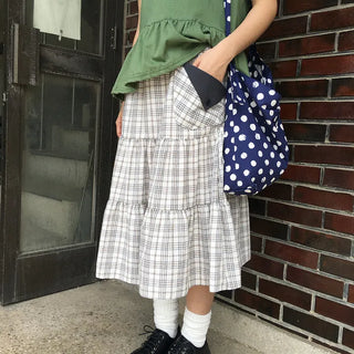 Hako check pocket skirt