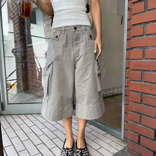 Urban Cargo Bermuda Wide Pants #OutfitRecommendation #MZFashion #CargoShorts #HipLook