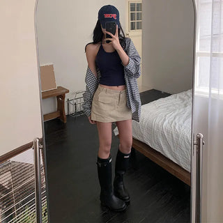 Low-rise pocket skirt