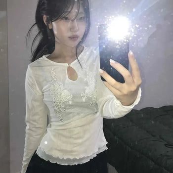 Slim Fit Cutout Fitted Long Sleeve Date T-shirt