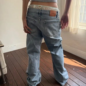 W / Jeans