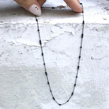 POINT MINI BEADS NC Point Mini Bead Necklace