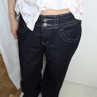 Two-button raw denim low straight pants