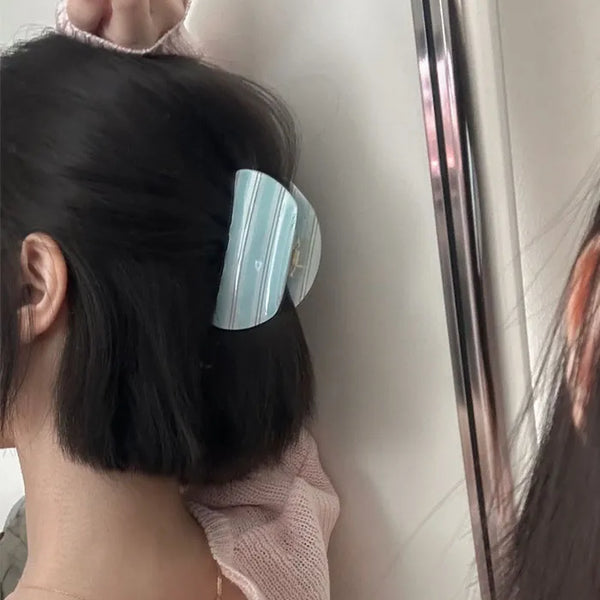 Ifsy Stripe Half-moon Hair Clip