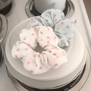 (2 colors) Floral Pattern Scrunchie Flower Hair Tie Flower Hair Scrunchie Flower Hair Tie