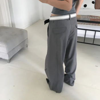 Single-pleat balloon slacks