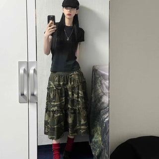 Loose-fit Camo Shirred Tiered Flare Long Skirt