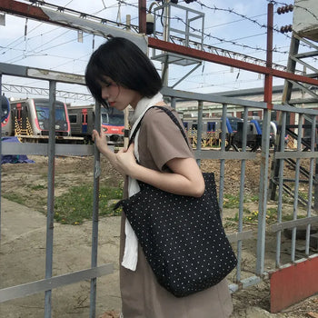 How Dot Shoulder Bag