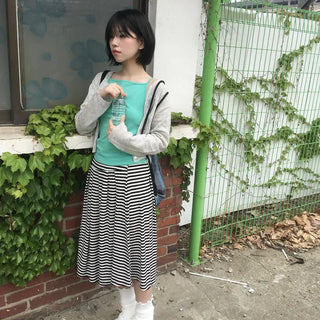 Collared sleeveless top