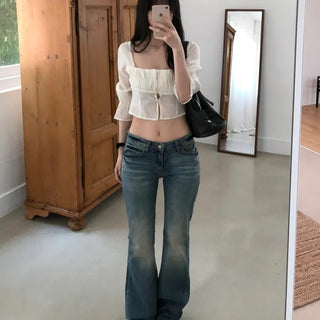 Netty Low-Rise Bootcut Denim Pants (one color)