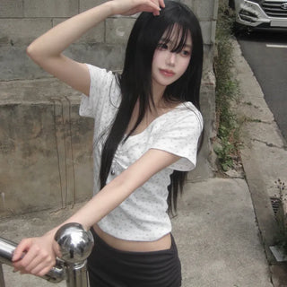 Lusa Flower V-neck Shirring T-shirt