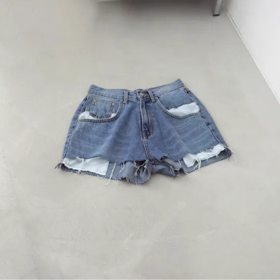 pocket denim shorts