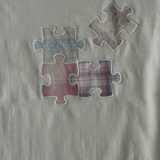 Flower Check Patch Slim Short Sleeve Tee