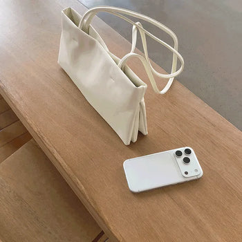 Freed Shoulder Bag -