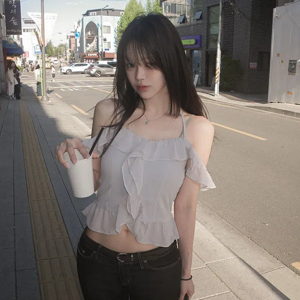 Hakele Frill Sleeveless Blouse