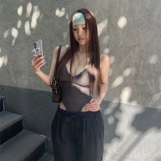 Babe V-neck Bodysuit [Built-in Cap]