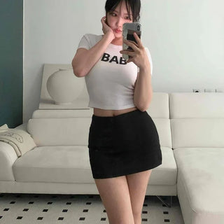 Ruya Pintuck Straight H-Line Regular Fit Daily Mini Skirt