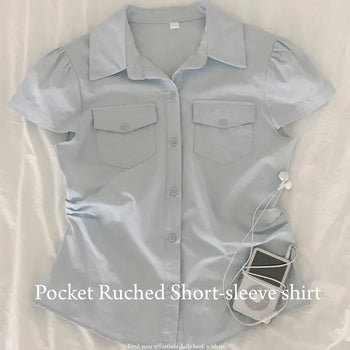 Two-Pocket Collar Side Shirring Delicate Fit Blouse Short Sleeve Shirt