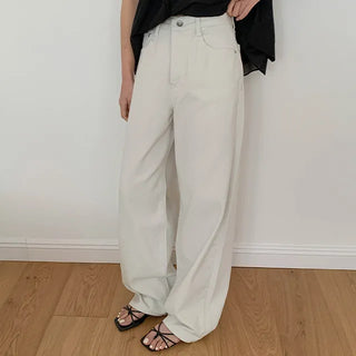 T-shirt and cotton wide pants