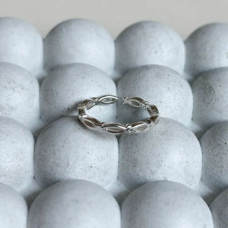Slim Fish Open Pinky Ring