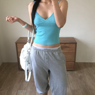 Punched V-neck Sleeveless
